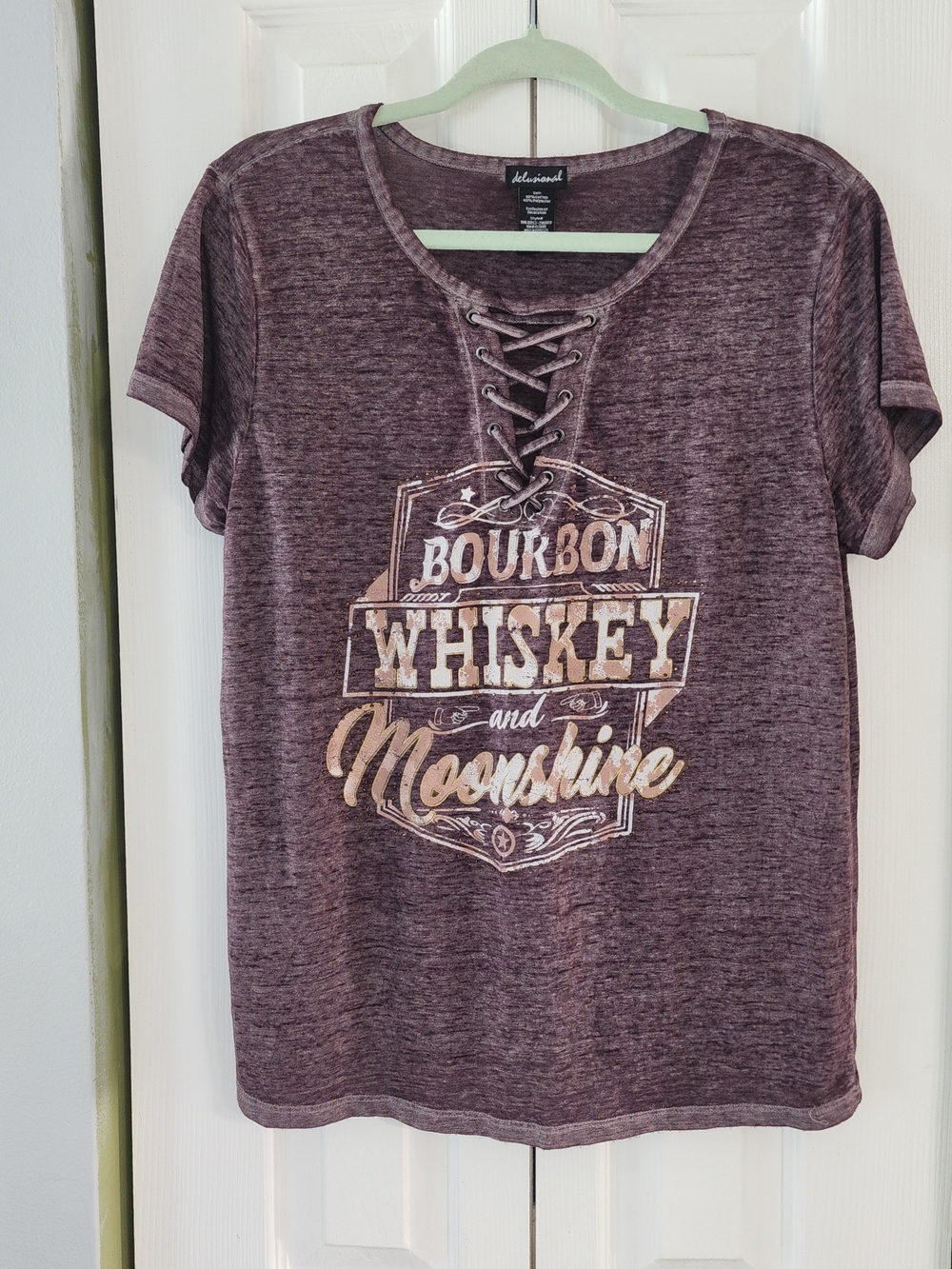 Elevated Lace-Up Graphic Tee - Plum Bourbon Whiskey & Moonshine Size XL